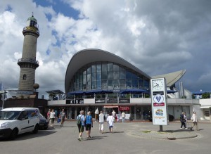 Leuchtturm und Teepott