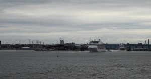 Hafen von Helsinki - wir legen ganz links an