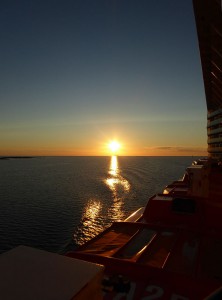 Sonnenaufgang in den Schären
