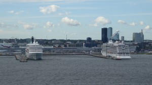 Artania und Viking Star