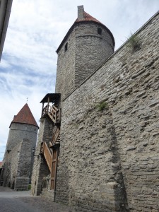 Stadtmauer mit Türmen