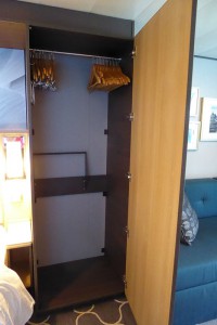 Schrank rechts