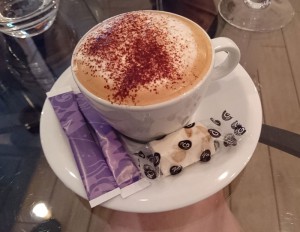 Cappuccino mit Nougat