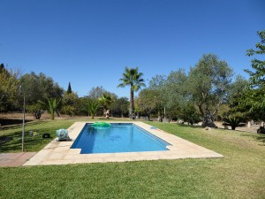 Finca Can Raco - Pool und Garten
