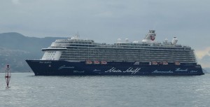 Mein Schiff 3 vor La Spezia