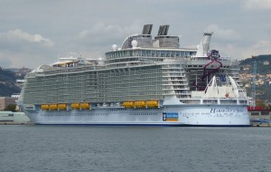 Harmony of the Seas in La Spezia