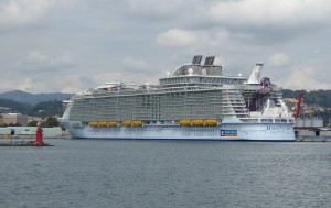 Harmony of the Seas in La Spezia