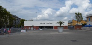 neues Hafengebäude