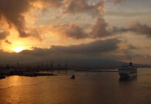 Sonnenaufgang mit Wolken