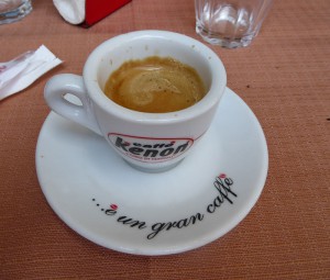 un caffè