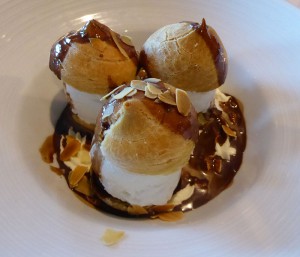 Profiteroles