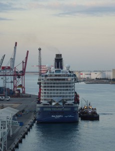 Mein Schiff 3 in Barcelona