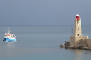 Hafenausfahrt von Nizza