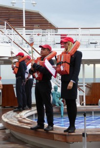 Rettungsübung am Pool