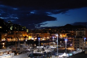 Nizza bei Nacht
