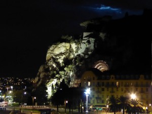 Nizza bei Nacht