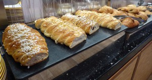 Frühstück im Lido Café