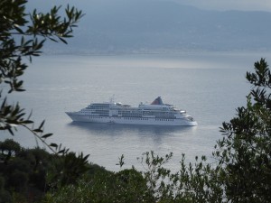 MS Europa vor Portofino
