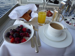 Frühstück am Balkon