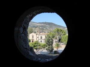 Blick zum Rathaus und Sant Antonio