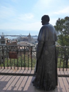 Papst Benedikt blickt auf den Dom