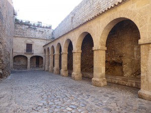 Eingang nach Dalt Vila
