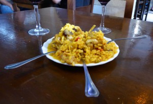 Safranreis mit Huhn