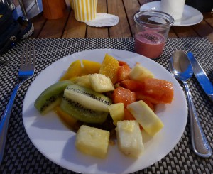 zur Abwechslung Obst mit Müsli