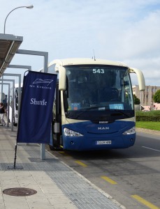Shuttlebus-Haltestelle am Cami de l`EsculleraShuttlebus-Haltestelle am Cami de l`Escullera