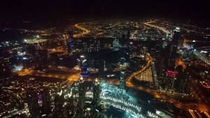 Dubai bei Nacht