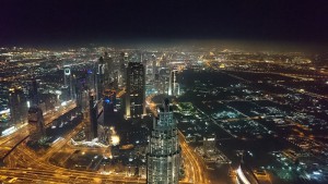 Dubai bei Nacht