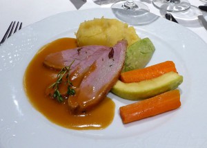 Entensupreme mit Honig und ofengerösteten Schalotten