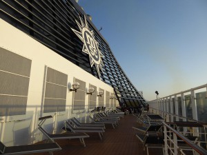 Sonnendeck bei der Sports Arena
