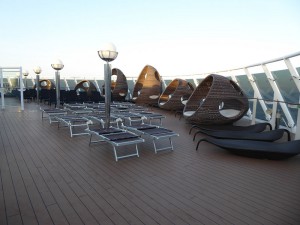 Top 18 Exclusive Solarium