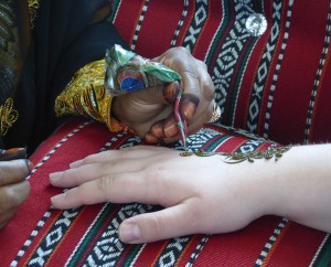 Kunst an der Hand