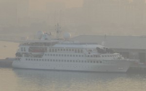 Crystal Esprit im aufziehenden Nebel