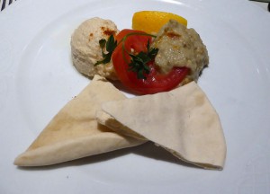 Hummus und Baba-Ghanoush Sauce