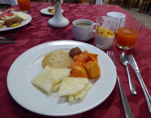 Frühstück im Hotel Pinar del Río