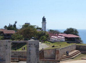 Blick zum Leuchtturm und dem Restaurant El Morro