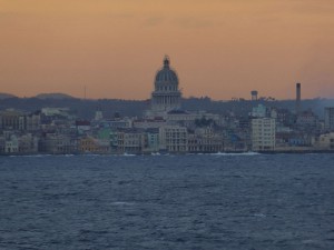 Einfahrt nach Havanna
