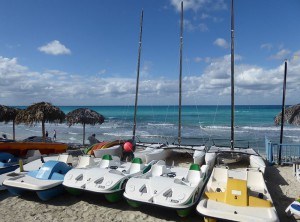 Katamarane, Treetboote, Kayaks