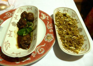 Huhn nach General Thompson Art und Gebratener Reis mit Huhn