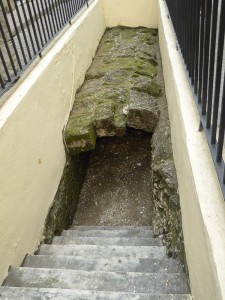 Wasserleitung in der Teniente Rey