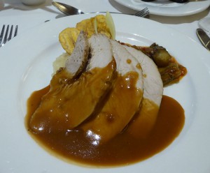 Guanajo con Quimbobó y Platanos