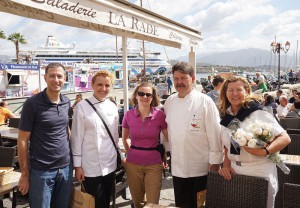 Gruppenbild mit Dame - Fran, Tereza, Carmen, Michael, Mary und AIDAaura