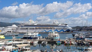 AIDAaura in Ajaccio