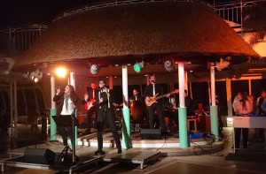Jam Session mit der Band und den AIDA Stars