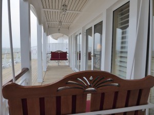 Hemingway Lounge