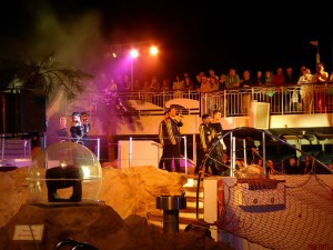 Show "Holiday"