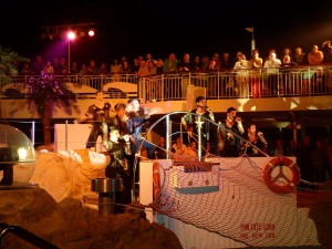 Show "Holiday"